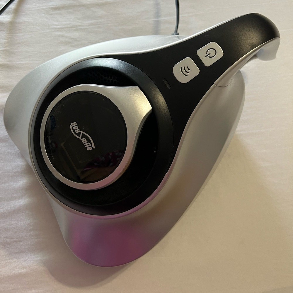 Mattress vacuum